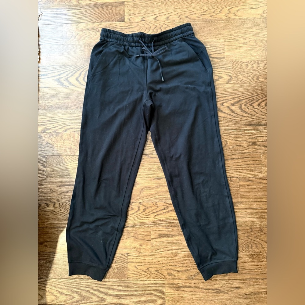 Lululemon Soft Jersey Classic-Fit Mid-Rise Jogger 7/8 length | Black | Size 4